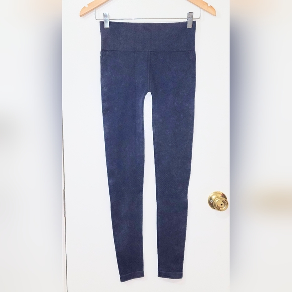 Eye Candy sizeM Blue Gray Textured Distressed Look Leggings. Wear Anywhere Any - Picture 1 of 12